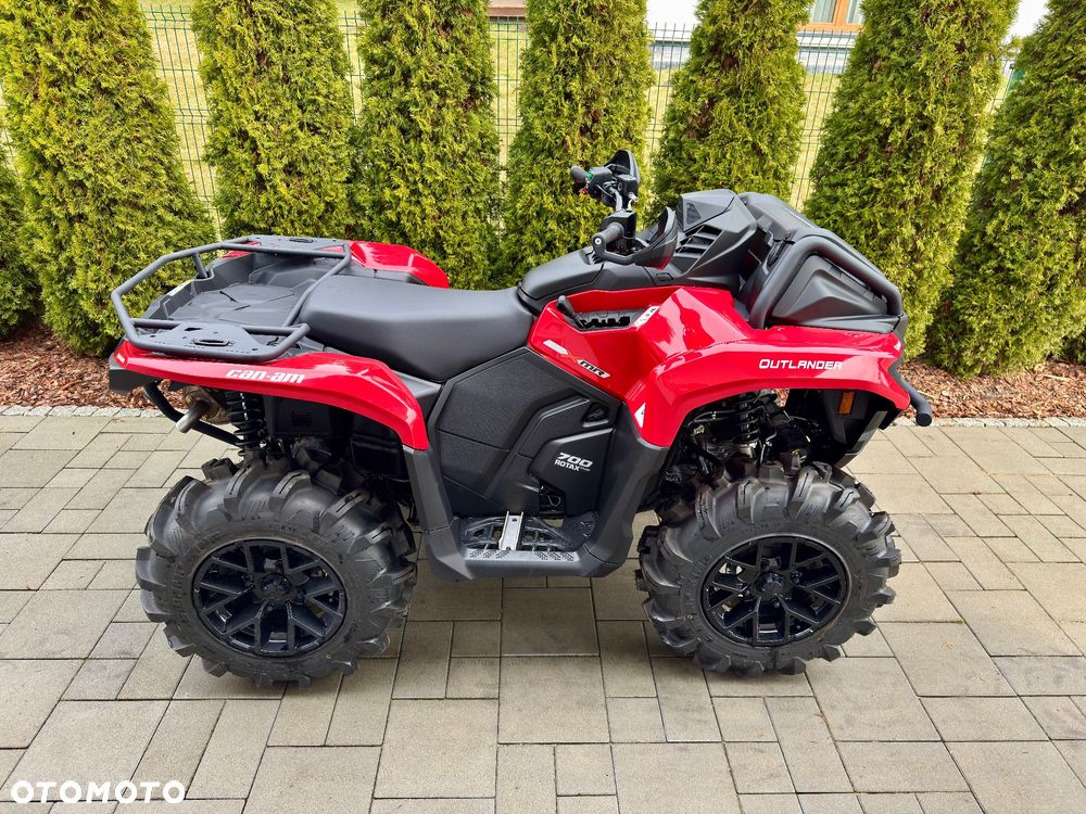 Can-Am Outlander - 1