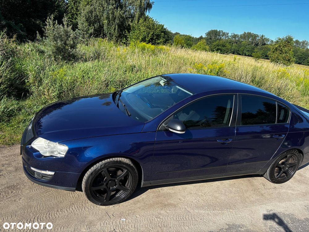 Volkswagen Passat 2.0 TDI Comfortline - 1
