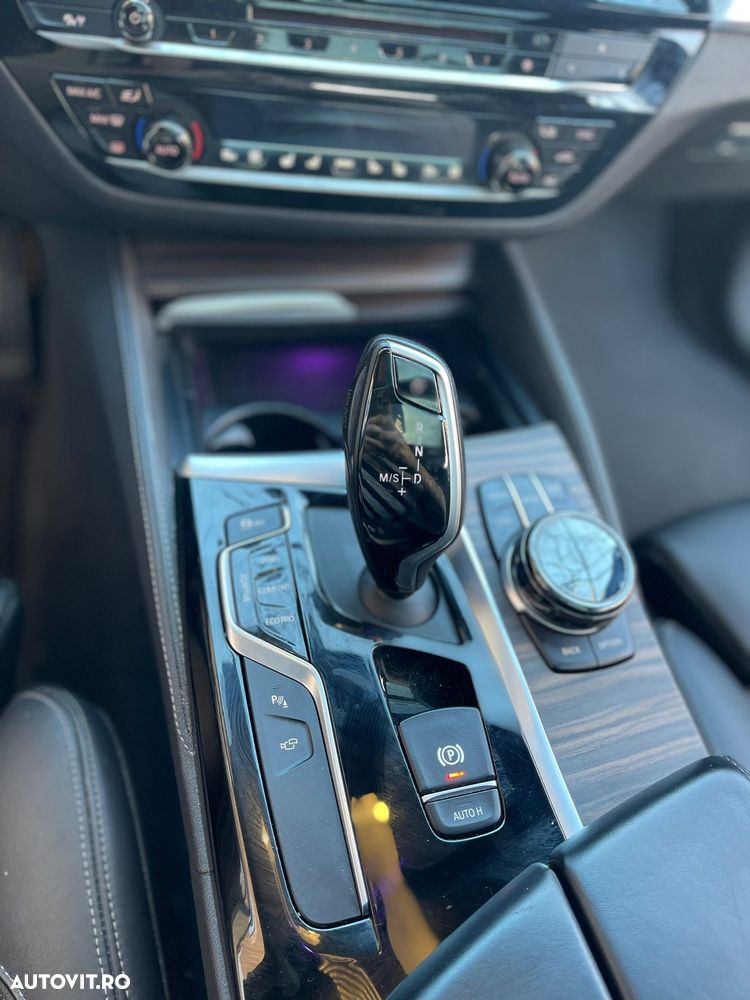 BMW Seria 5 540d xDrive Aut. - 14