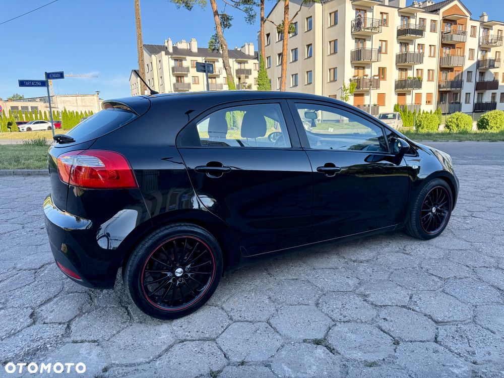 Kia Rio 1.4 Spirit - 12