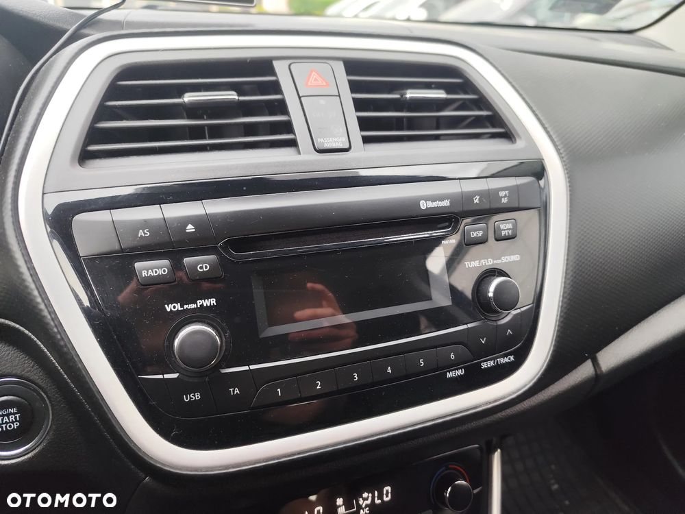 Suzuki SX4 1.6 Premium 4WD - 14