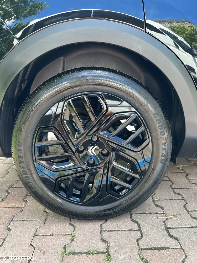 Citroën C4 1.2 PureTech S&S EAT8 Shine - 12