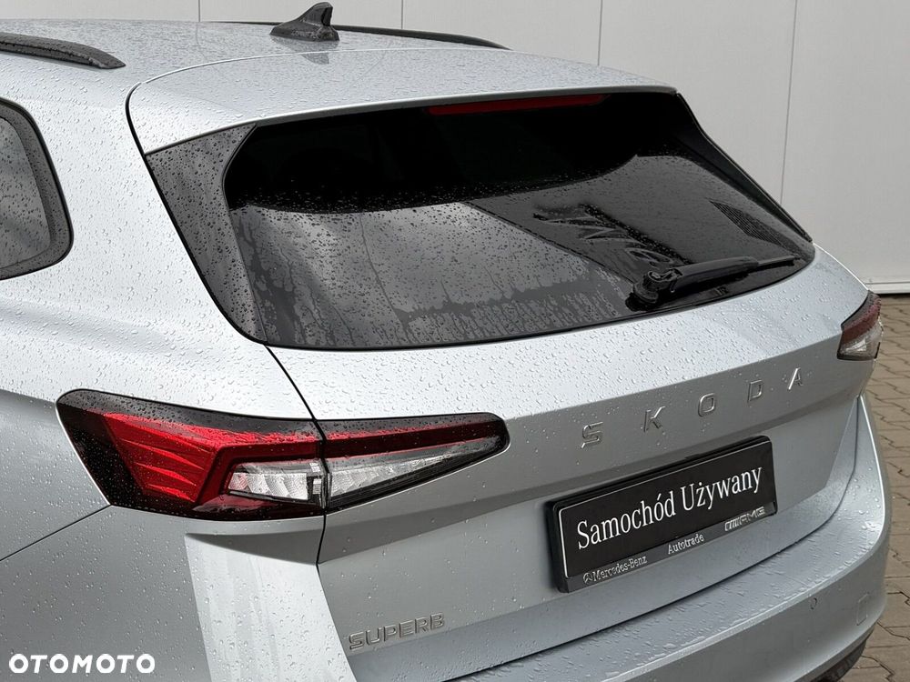 Skoda Superb 2.0 TDI SCR Essence DSG - 12