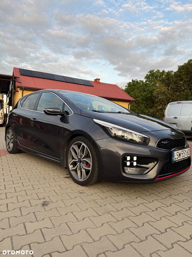 Kia Ceed 1.6 T-GDI GT - 2
