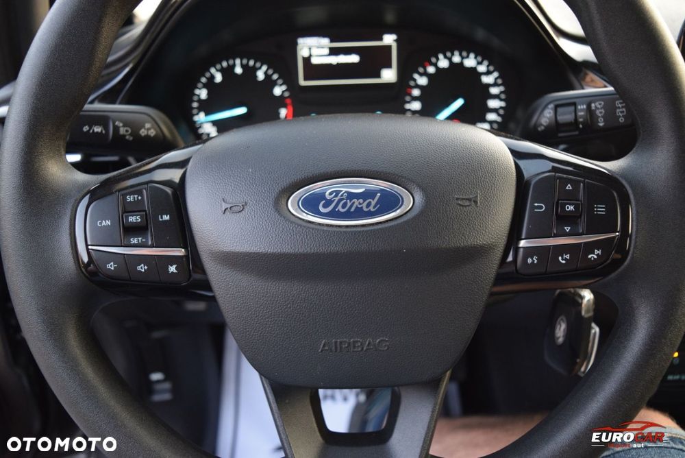 Ford Fiesta - 19