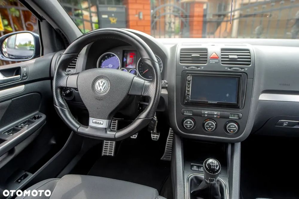 Volkswagen Golf 2.0 GTI - 22
