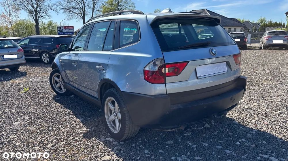 BMW X3 2.0d - 25
