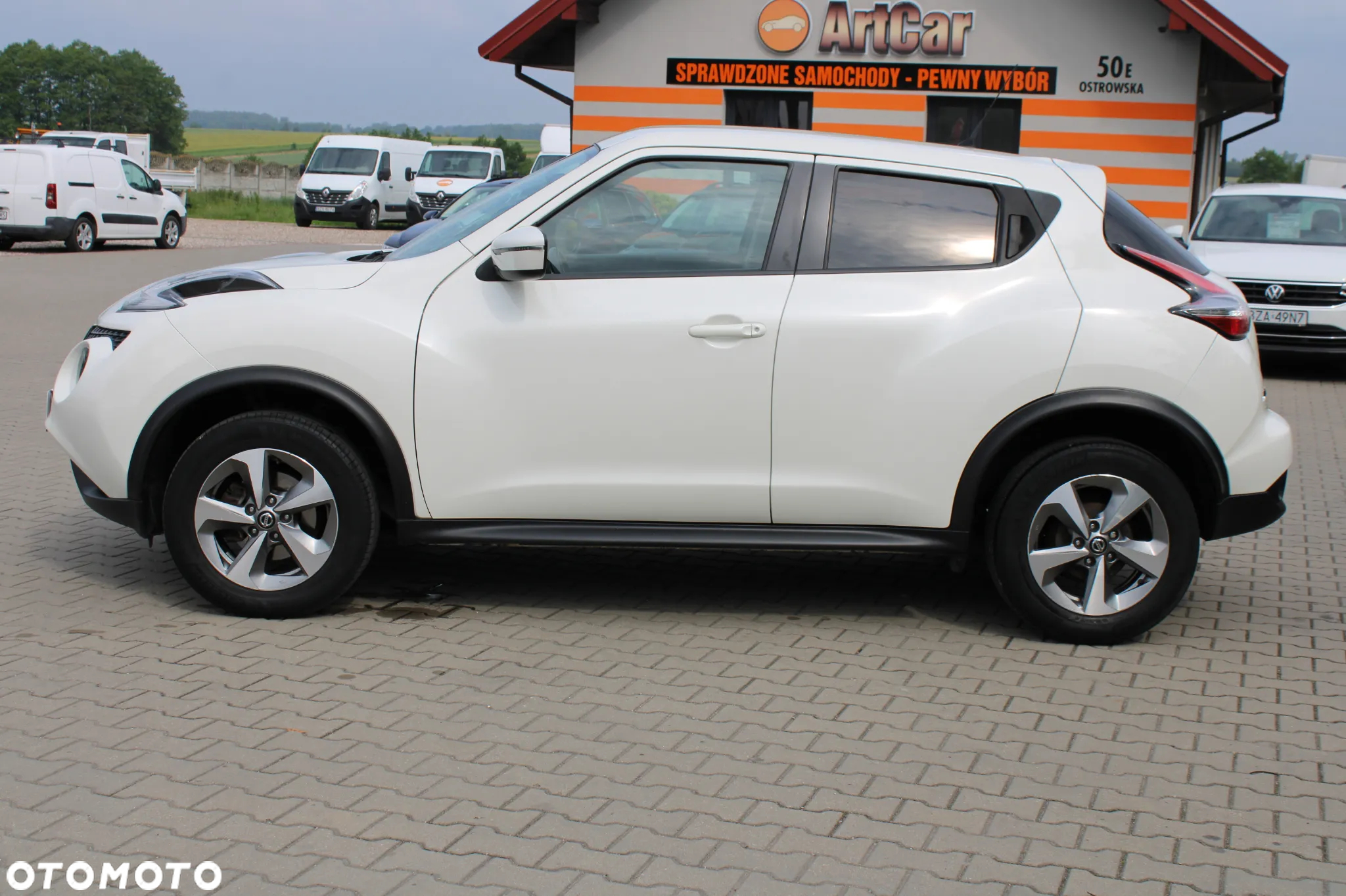 Nissan Juke 1.6 Acenta Xtronic - 14