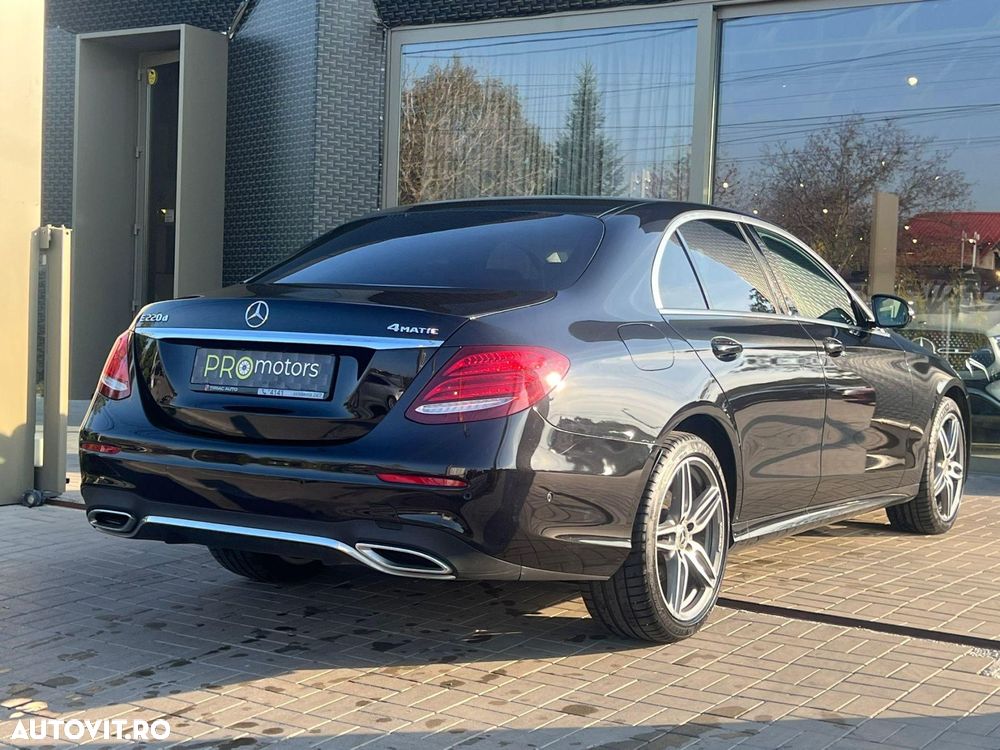 Mercedes-Benz E 220 d 4MATIC Aut. - 4