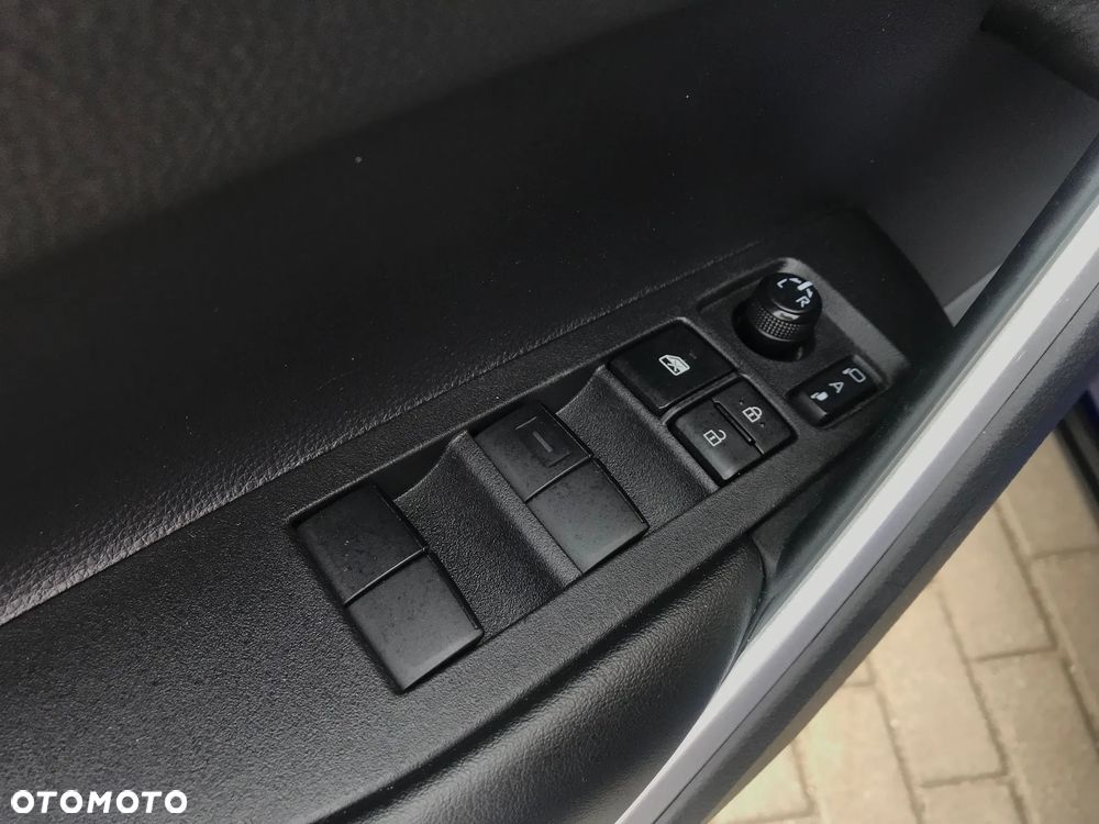 Toyota Corolla Cross 2.0 Hybrid Comfort - 30
