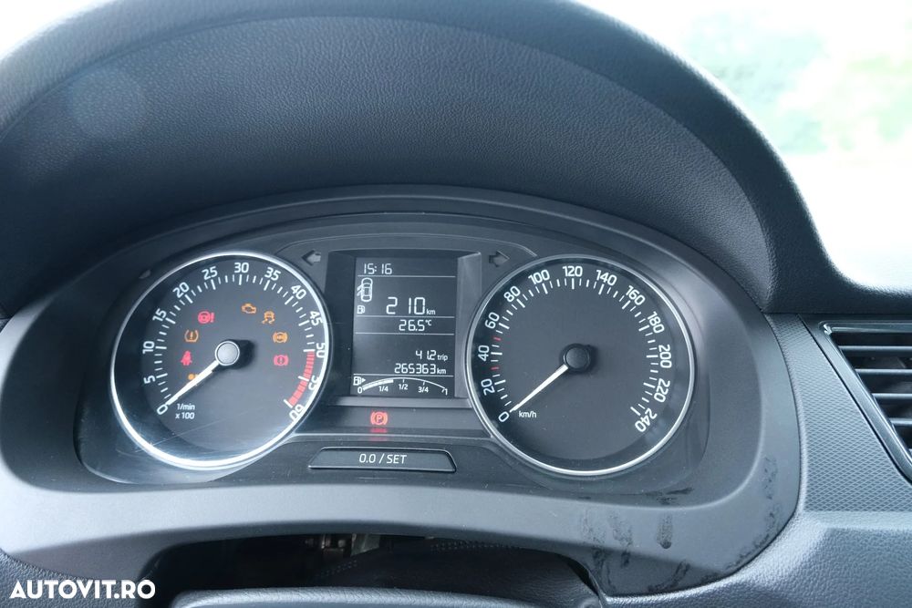 Skoda RAPID 1.4 TDI Ambition - 7