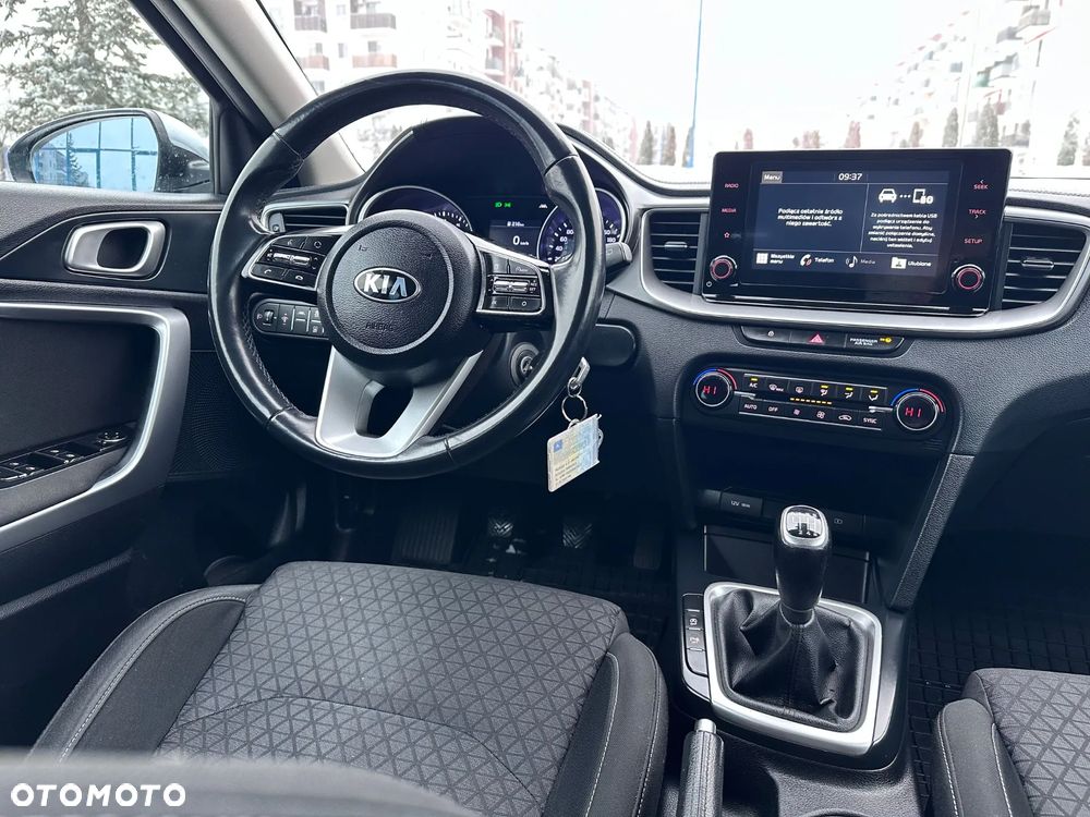 Kia Ceed 1.0 T-GDI M - 11