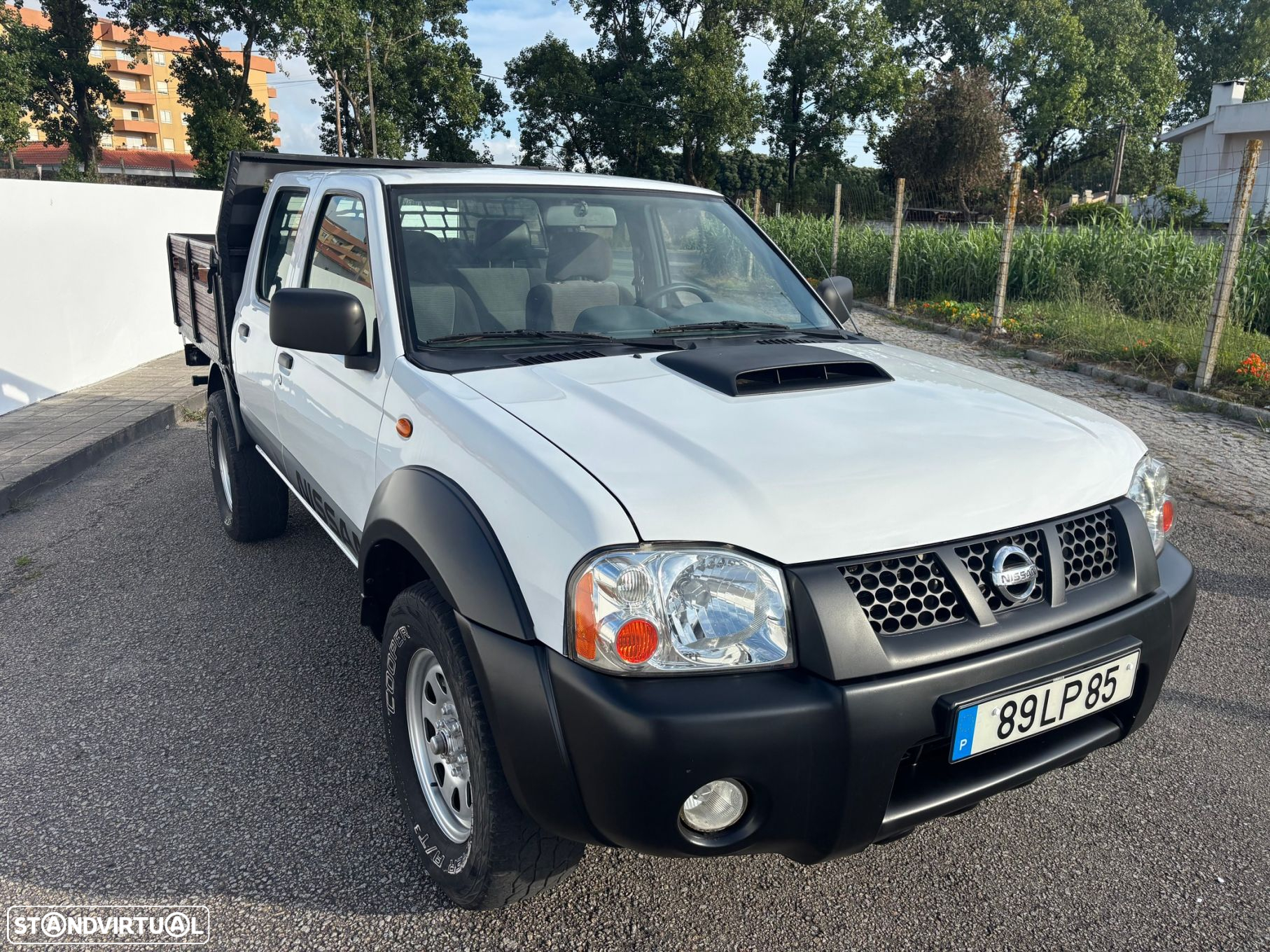 Nissan D22 King cabine dupla - 11