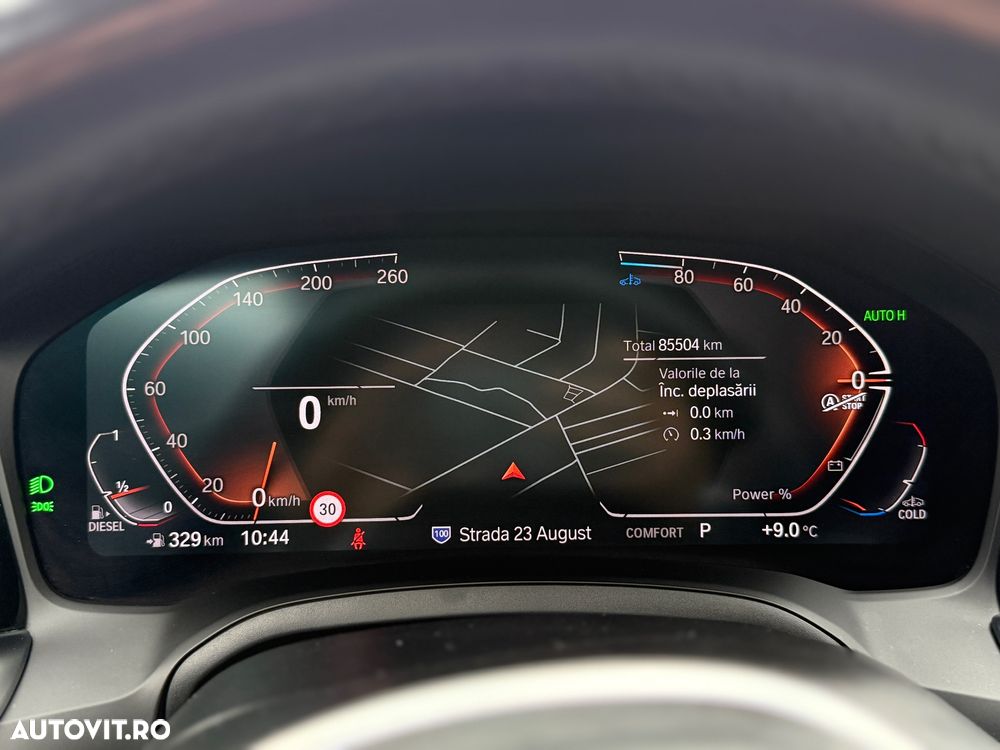 BMW Seria 3 320d xDrive AT MHEV - 12