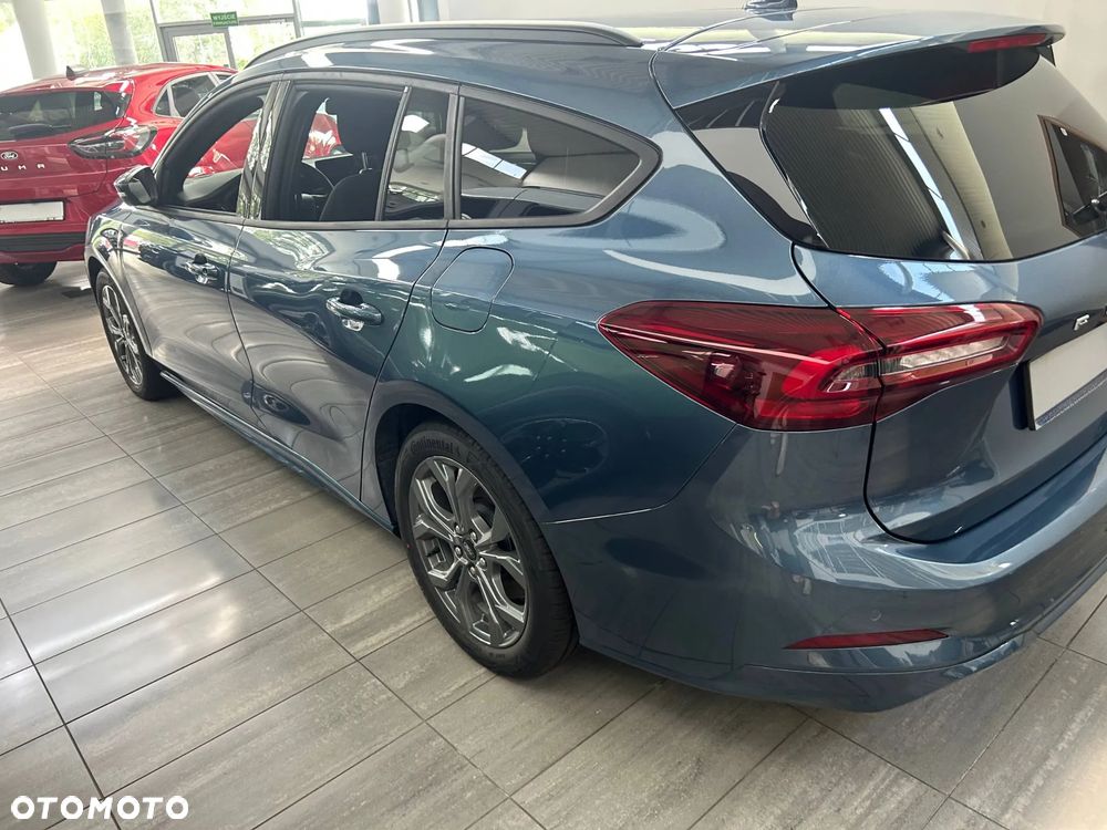 Ford Focus 1.0 EcoBoost mHEV ST-Line X - 7
