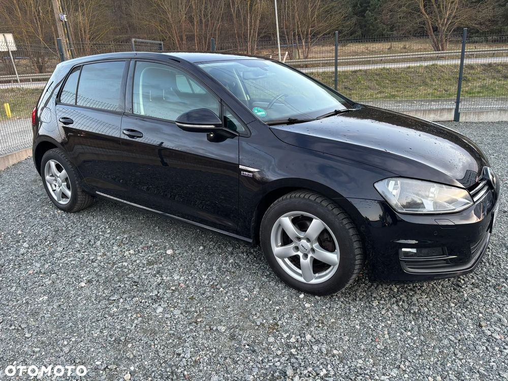 Volkswagen Golf 1.2 TSI BlueMotion Technology Cup - 24
