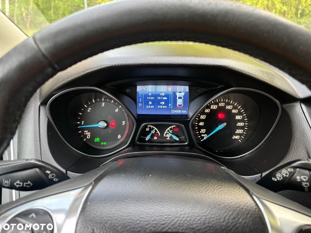 Ford Focus 1.6 TDCi DPF Start-Stopp-System SYNC Edition - 18