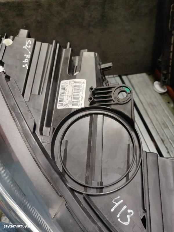 Farol Frente Direito / Otica Direita Bmw 2 Active Tourer (F45)  A8 747 - 2