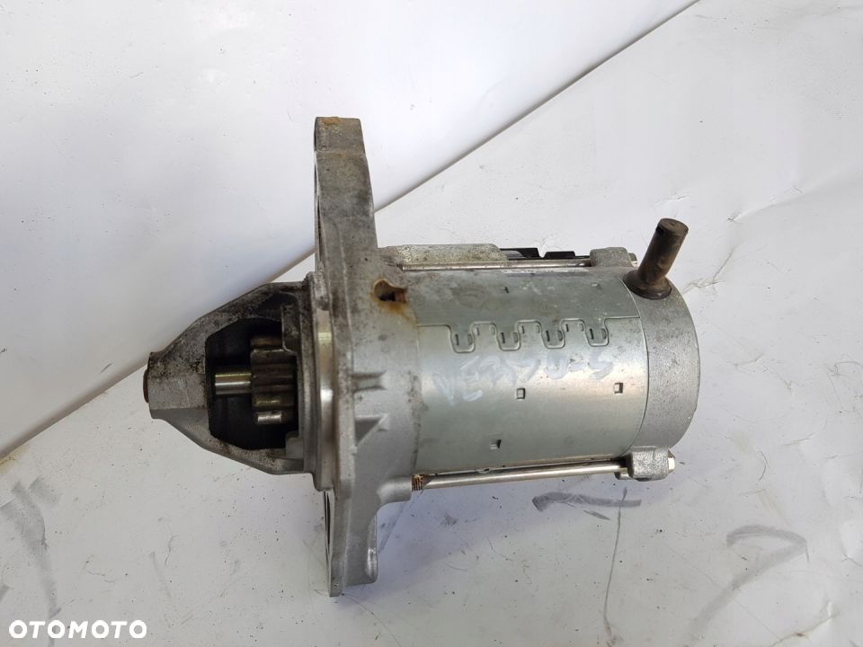 rozrusznik Toyota Verso S 1.3 - 1