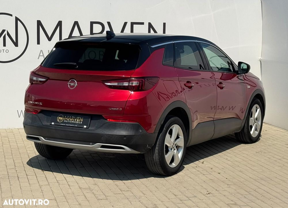 Opel Grandland X 1.6 START/STOP Ultimate Aut. - 5