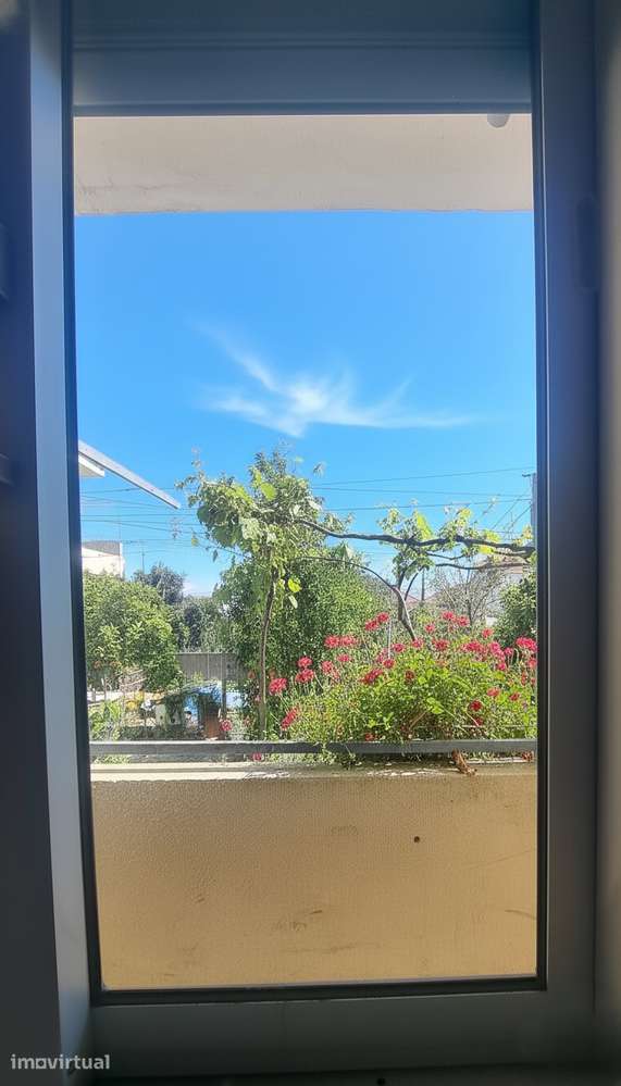 Arrendamento de apartamento T3 - Portela da Azoia - Grande imagem: 4/10