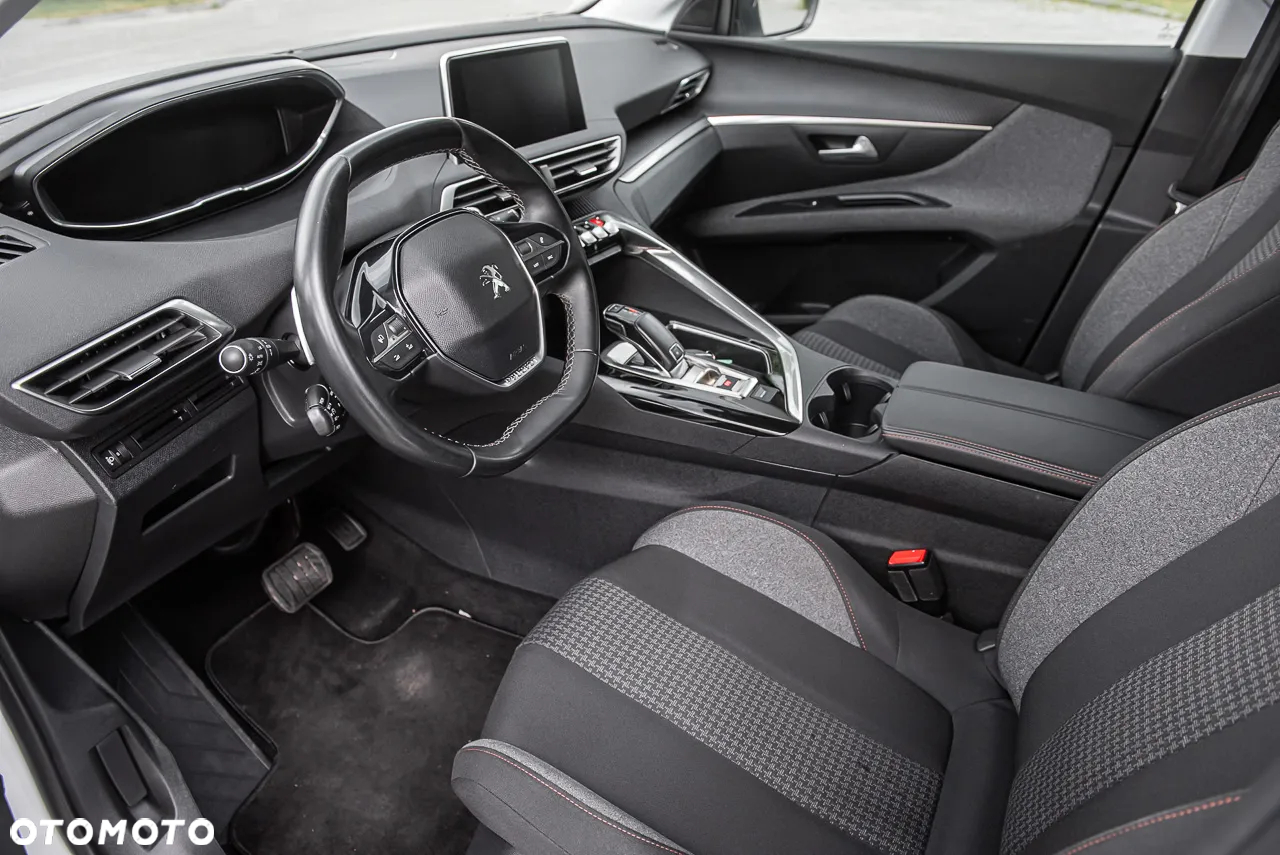 Peugeot 5008 1.5 BlueHDi Allure S&S EAT8 - 15