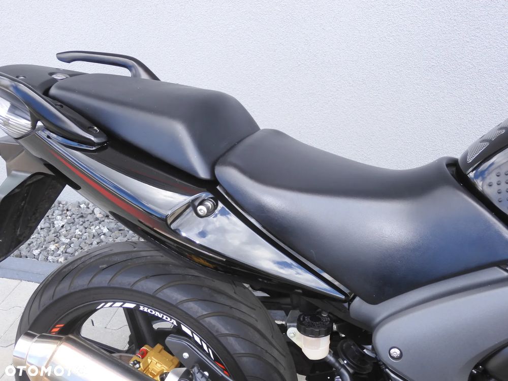 Honda CBF - 21