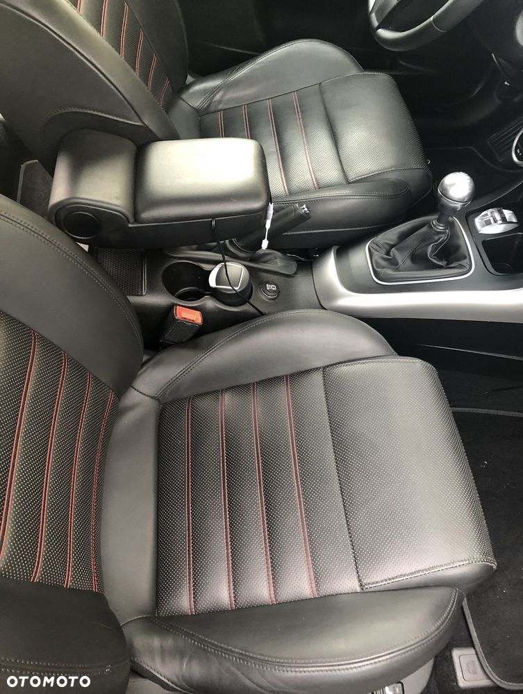 Alfa Romeo Giulietta 1.4 TB Distinctive - 12