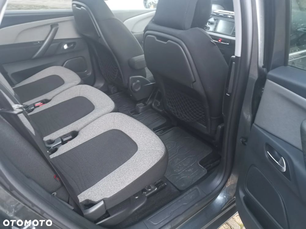Citroën C4 Picasso - 11