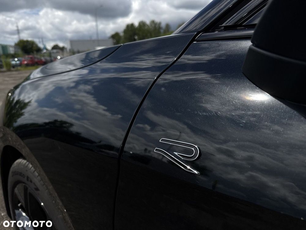 Volkswagen Passat Variant 2.0 TSI R-Line Plus DSG - 28