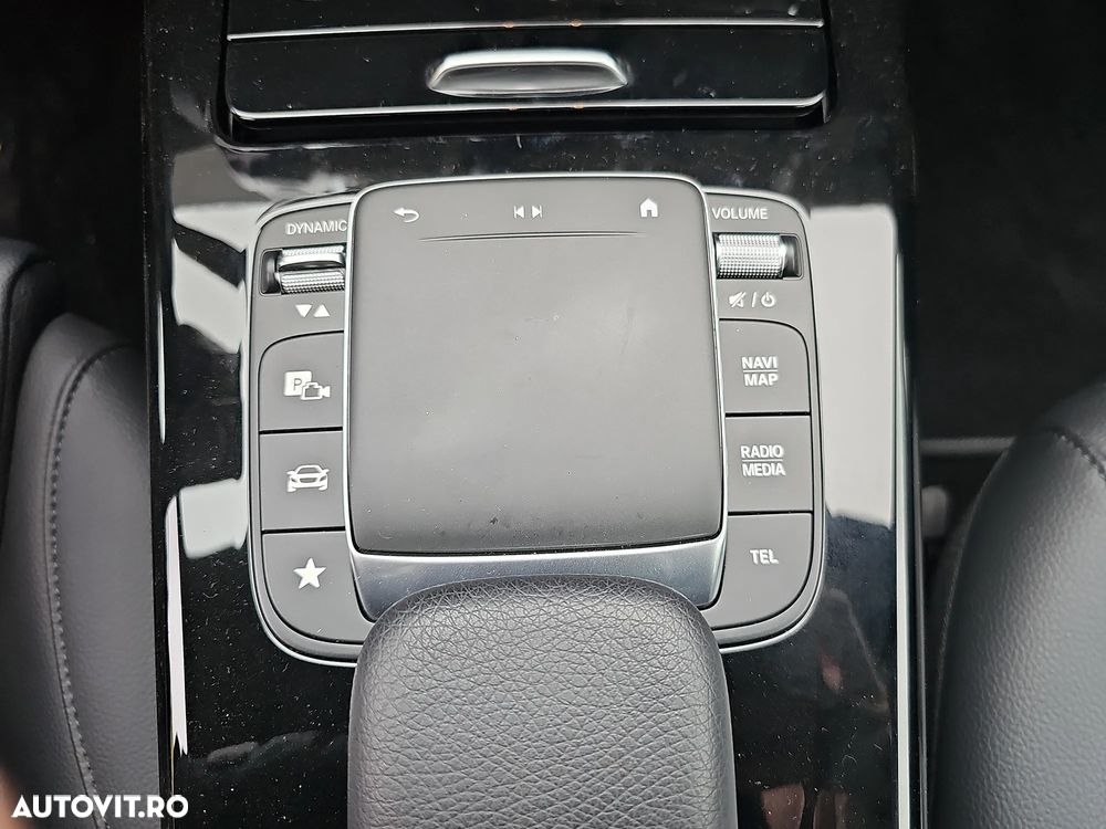 Mercedes-Benz A 200 7G-DCT - 16