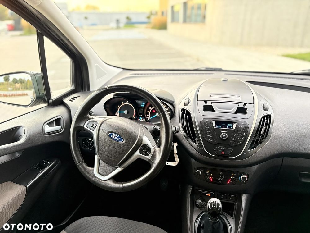 Ford Tourneo Courier 1.0 EcoBoost Sport - 12