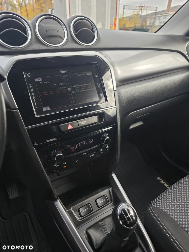 Suzuki Vitara - 12