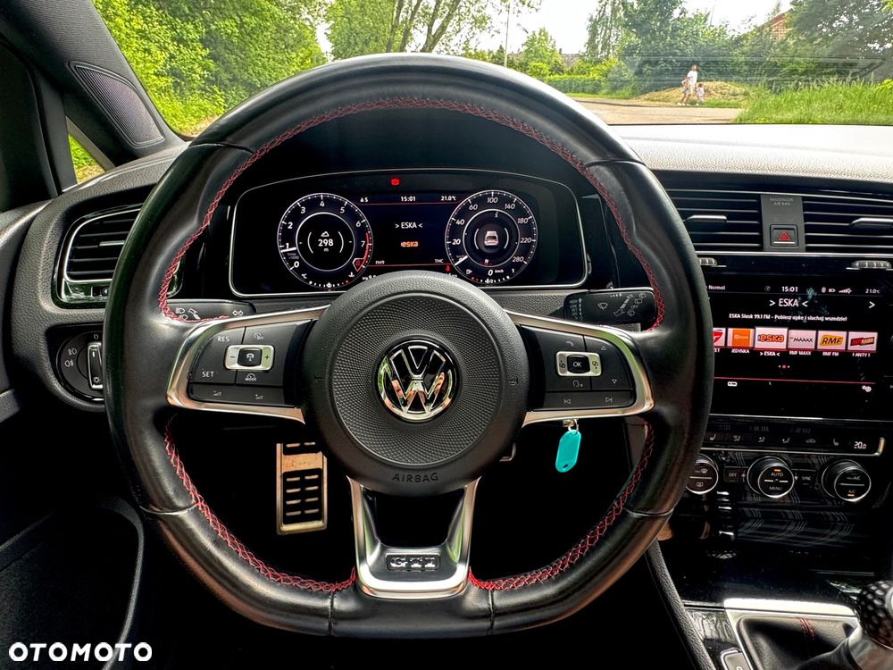 Volkswagen Golf GTI 2.0 TSI OPF Performance - 19