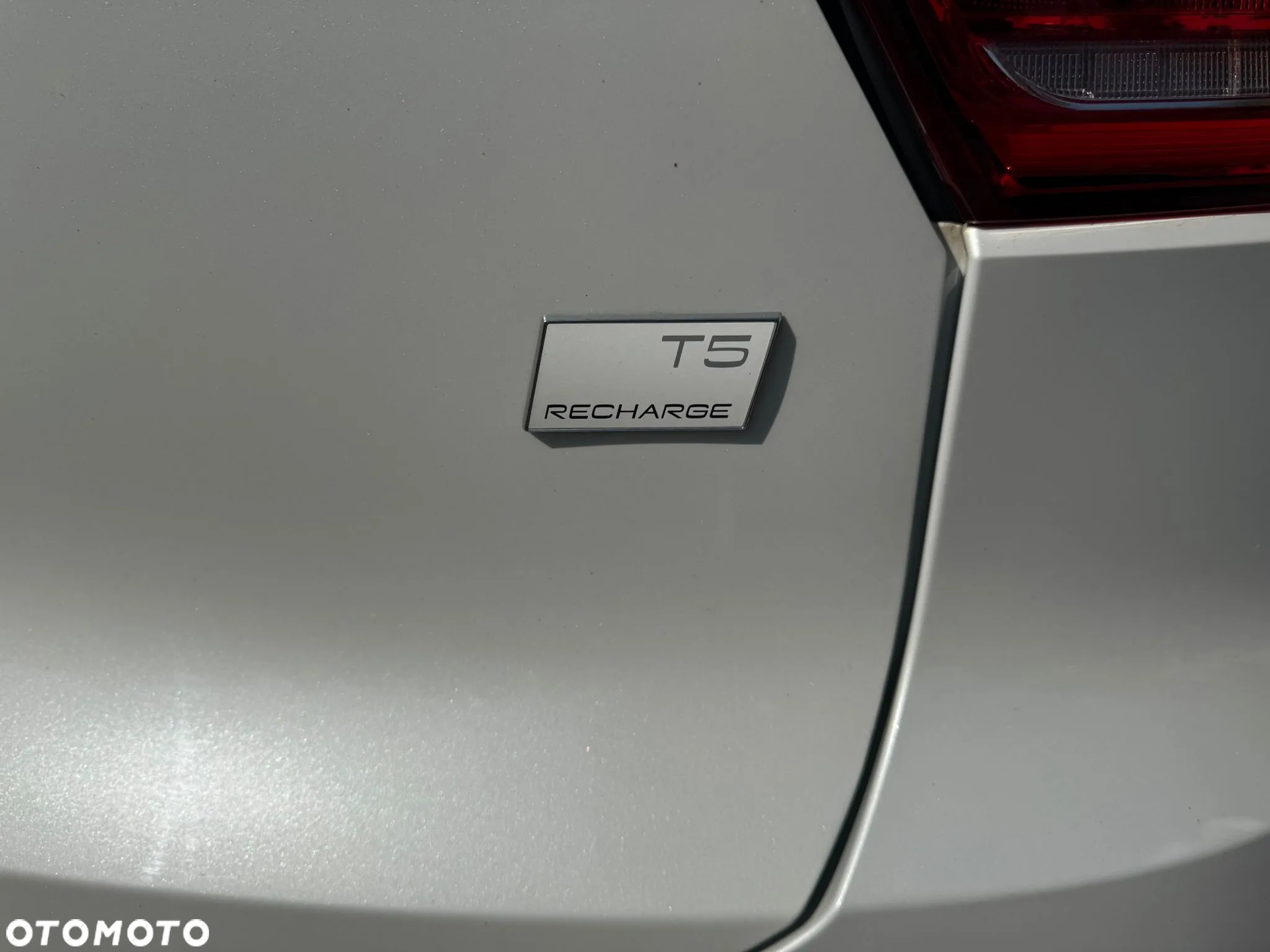 Volvo XC 40 T5 Plug-In Hybrid Momentum - 13