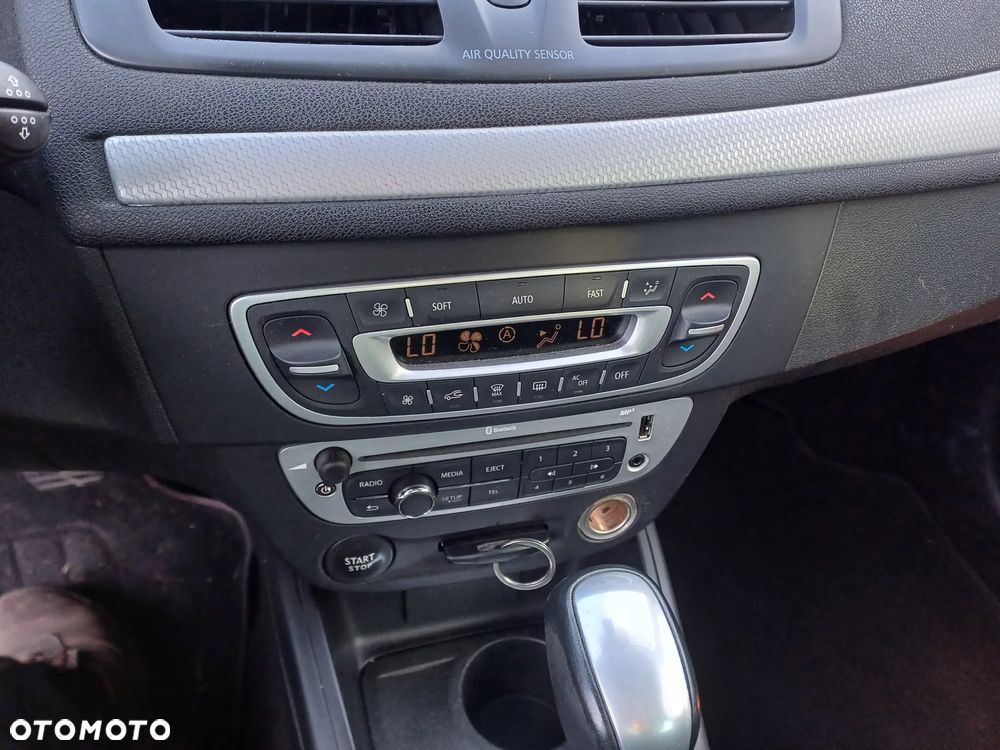 Renault Megane 1.5 dCi Dynamique EDC - 12