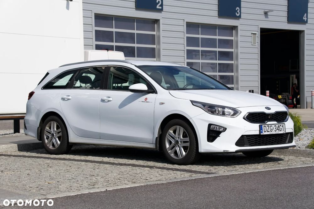 Kia Ceed - 3