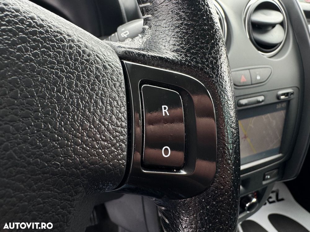 Dacia Duster SCe 115 4x2 Laureate - 17