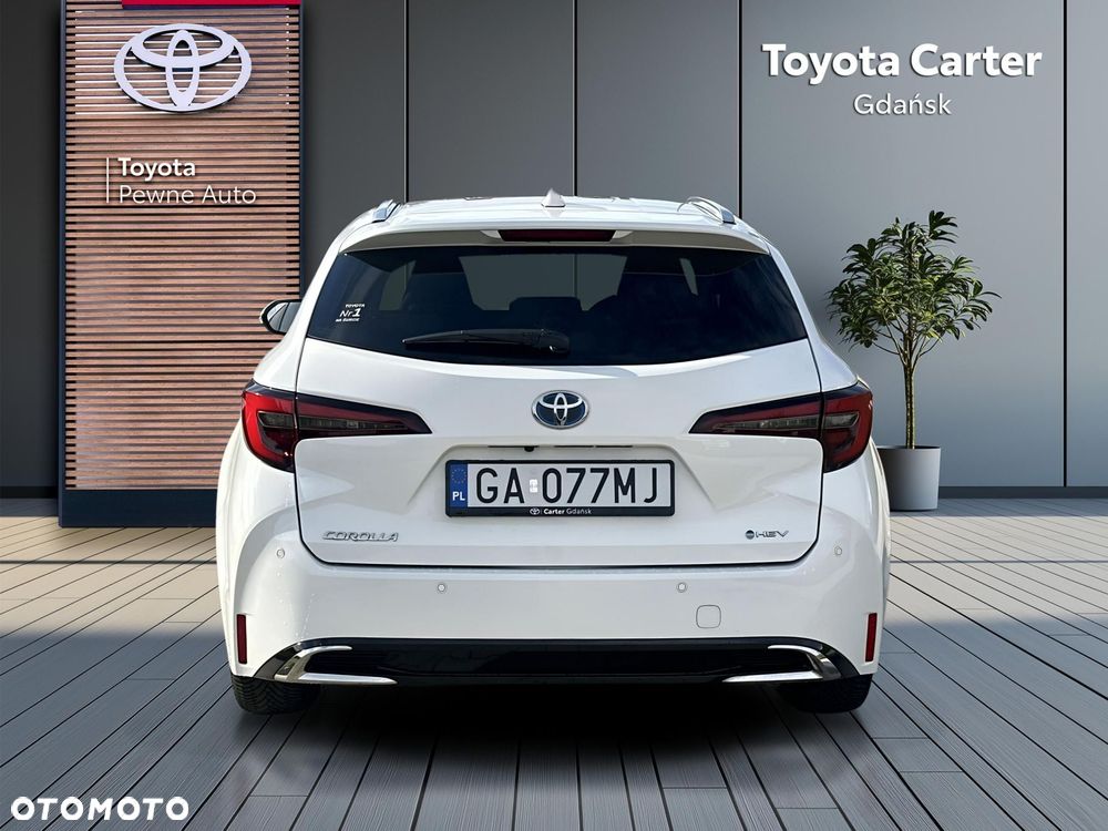 Toyota Corolla - 5