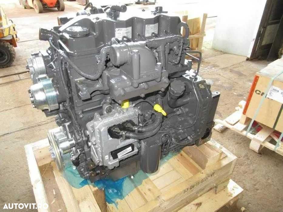 Motor second hand reconditionat IVECO F4HE9684G*J100 - 1