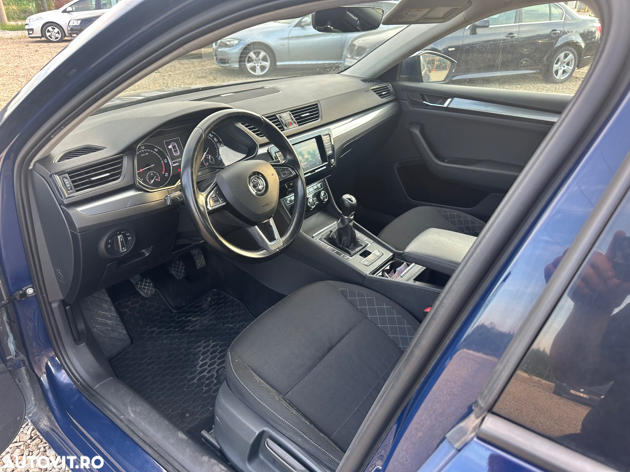 Skoda Superb 2.0 TDI Active - 6