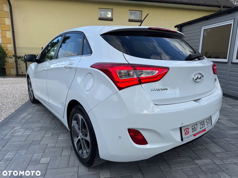 Hyundai i30 1.4 Premium - 18