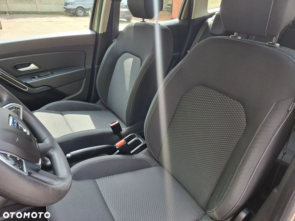 Dacia Duster 1.5 Blue dCi Essential 4WD - 17