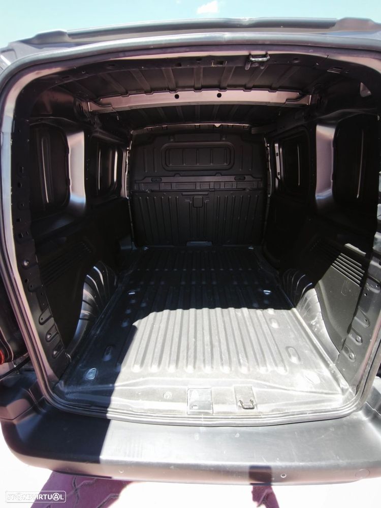Peugeot Partner 1.5 BlueHDi M Standard EAT8 - 20