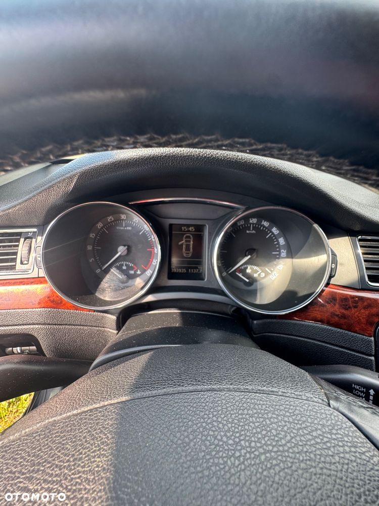 Skoda Superb 2.0 TDI Elegance - 19
