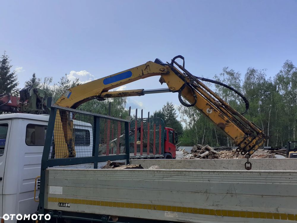 Mercedes-Benz VARIO 818 - 4