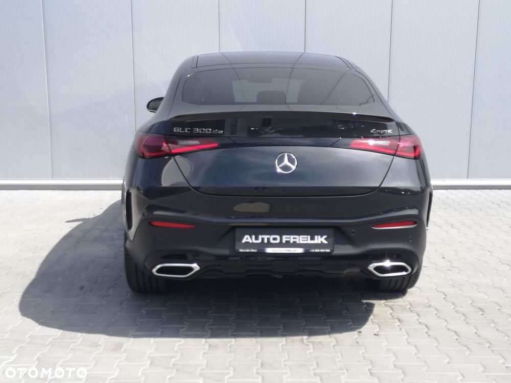 Mercedes-Benz GLC 300 de PHEV 4-Matic AMG Line - 11