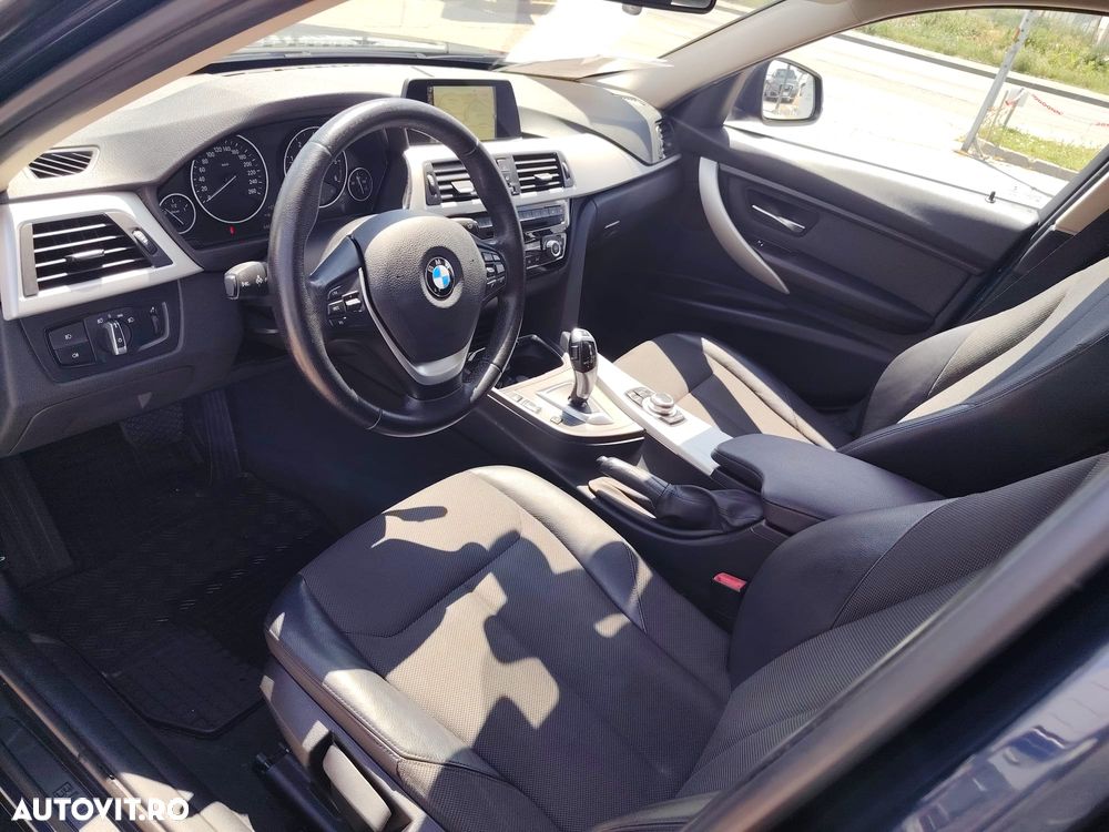 BMW Seria 3 320d xDrive AT - 11