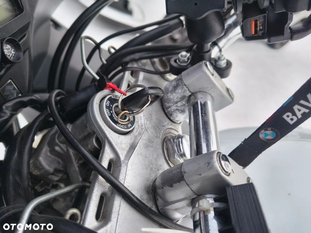 Suzuki GSX - 2