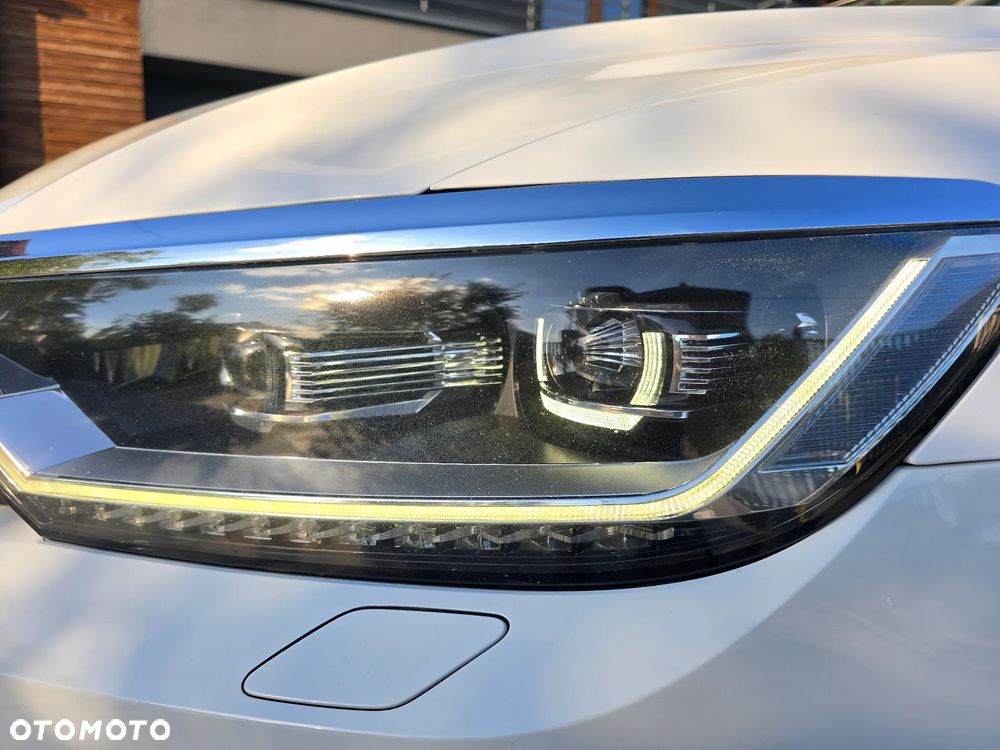 Volkswagen Passat Alltrack - 17